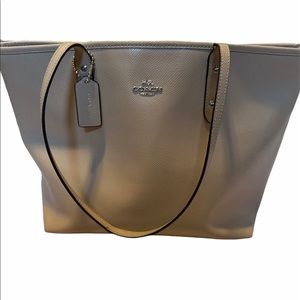 Coach Beige tote
